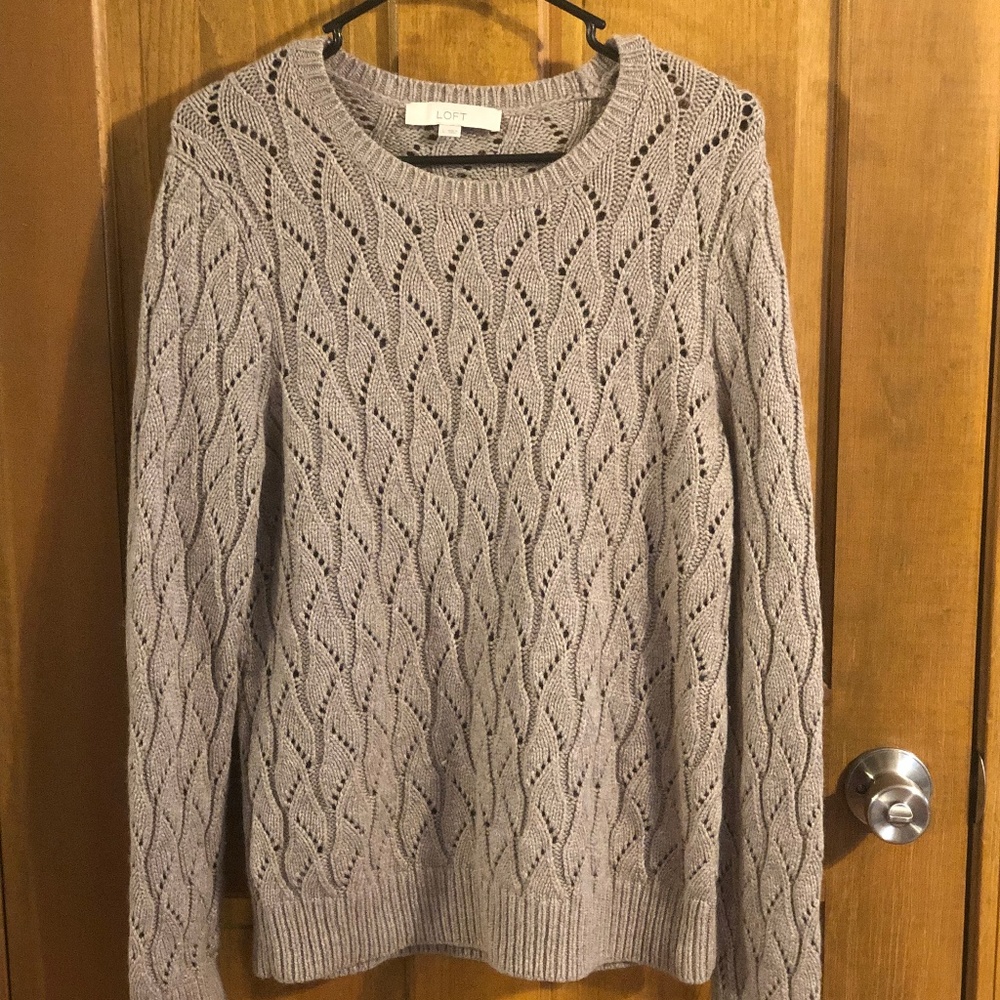 ONLY 7 DAYS UNTIL I DONATE-MAKE OFFER! Loft